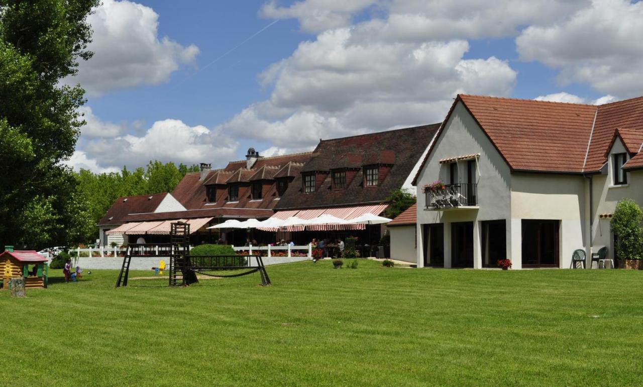 Hotel Restaurant Le Relais De Pouilly Exterior photo