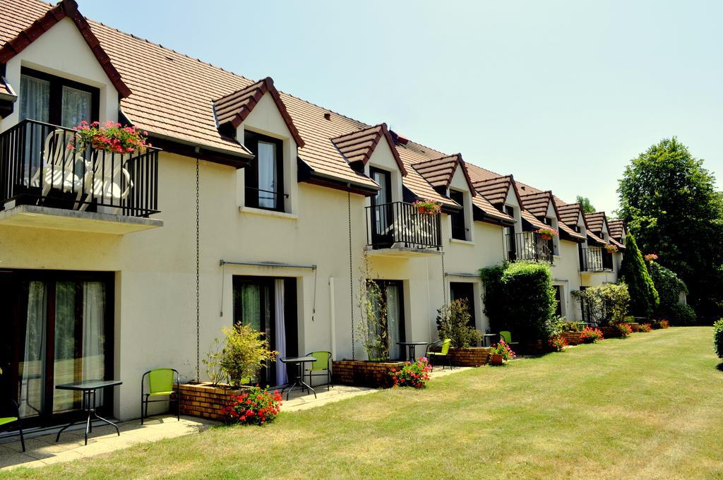 Hotel Restaurant Le Relais De Pouilly Exterior photo